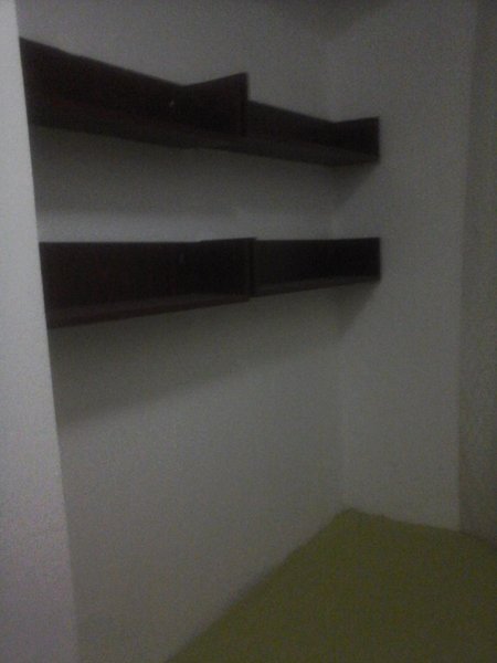 Universitate metrou,